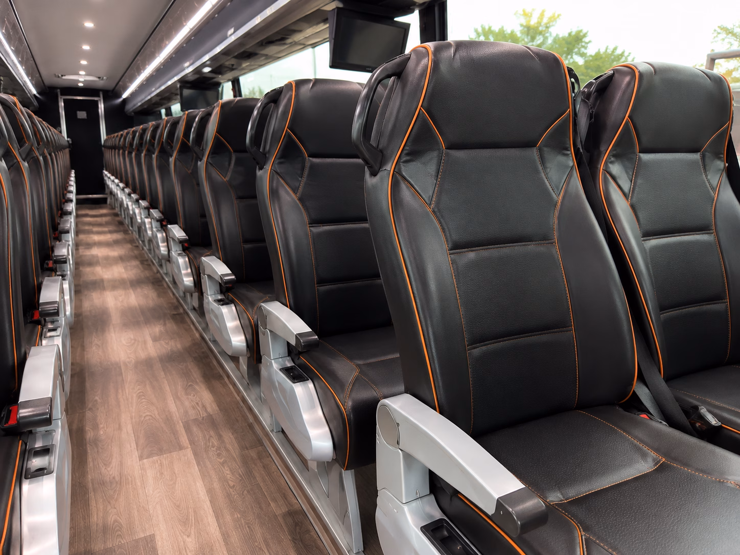 fan buses to rams and chargers games at sofi stadium