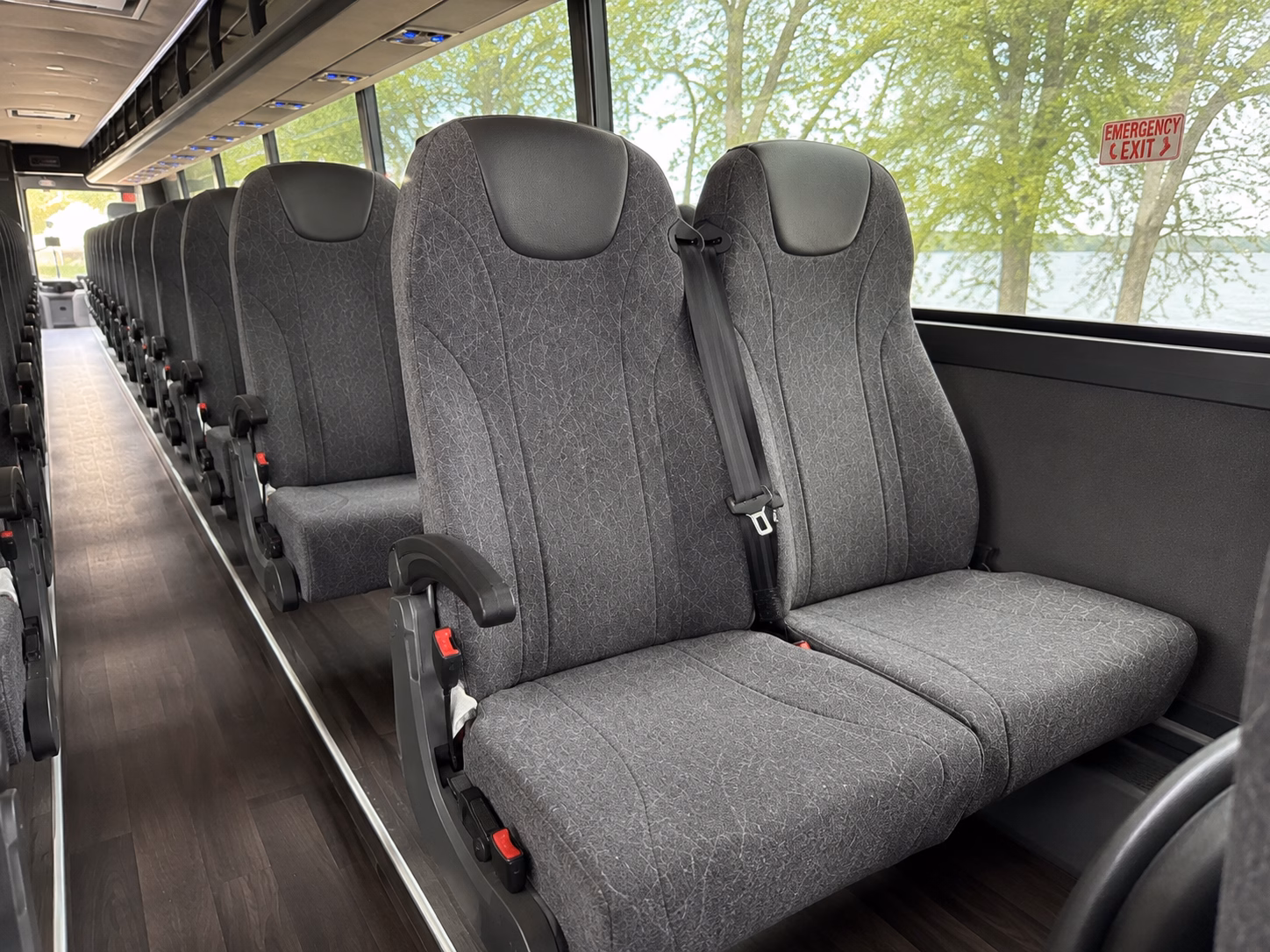 paso robles winery buses for long distance wine groups